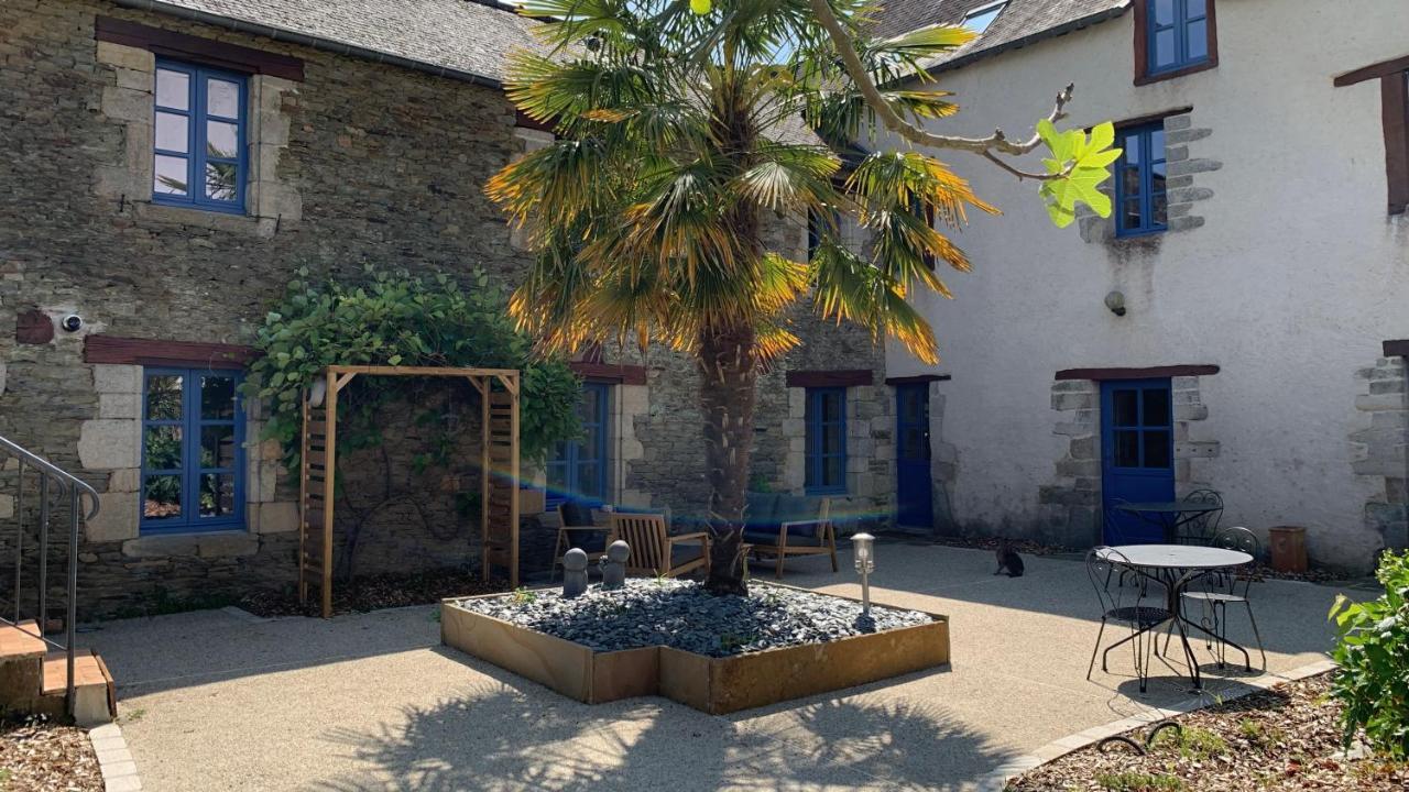 La Cour Des Ursulines Otel Josselin Dış mekan fotoğraf